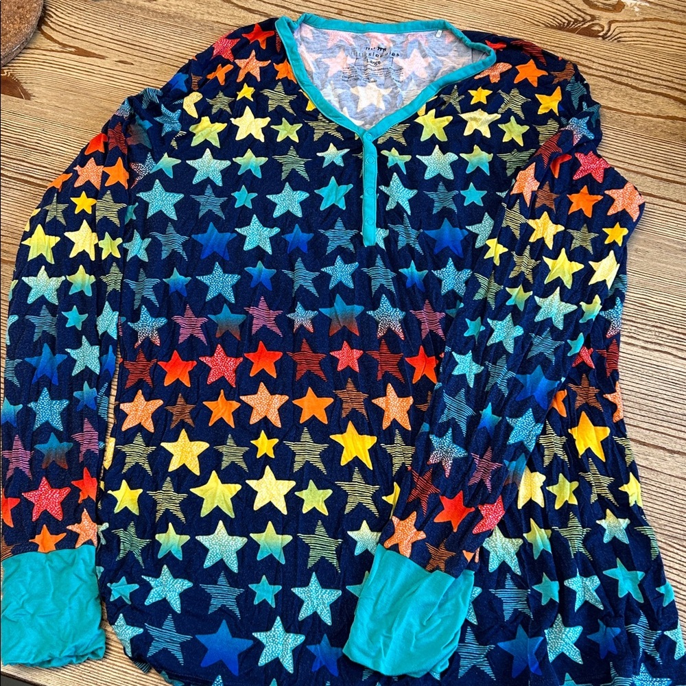 Little Sleepies Star Print Women’s Pajama Set - Picture 5 of 8